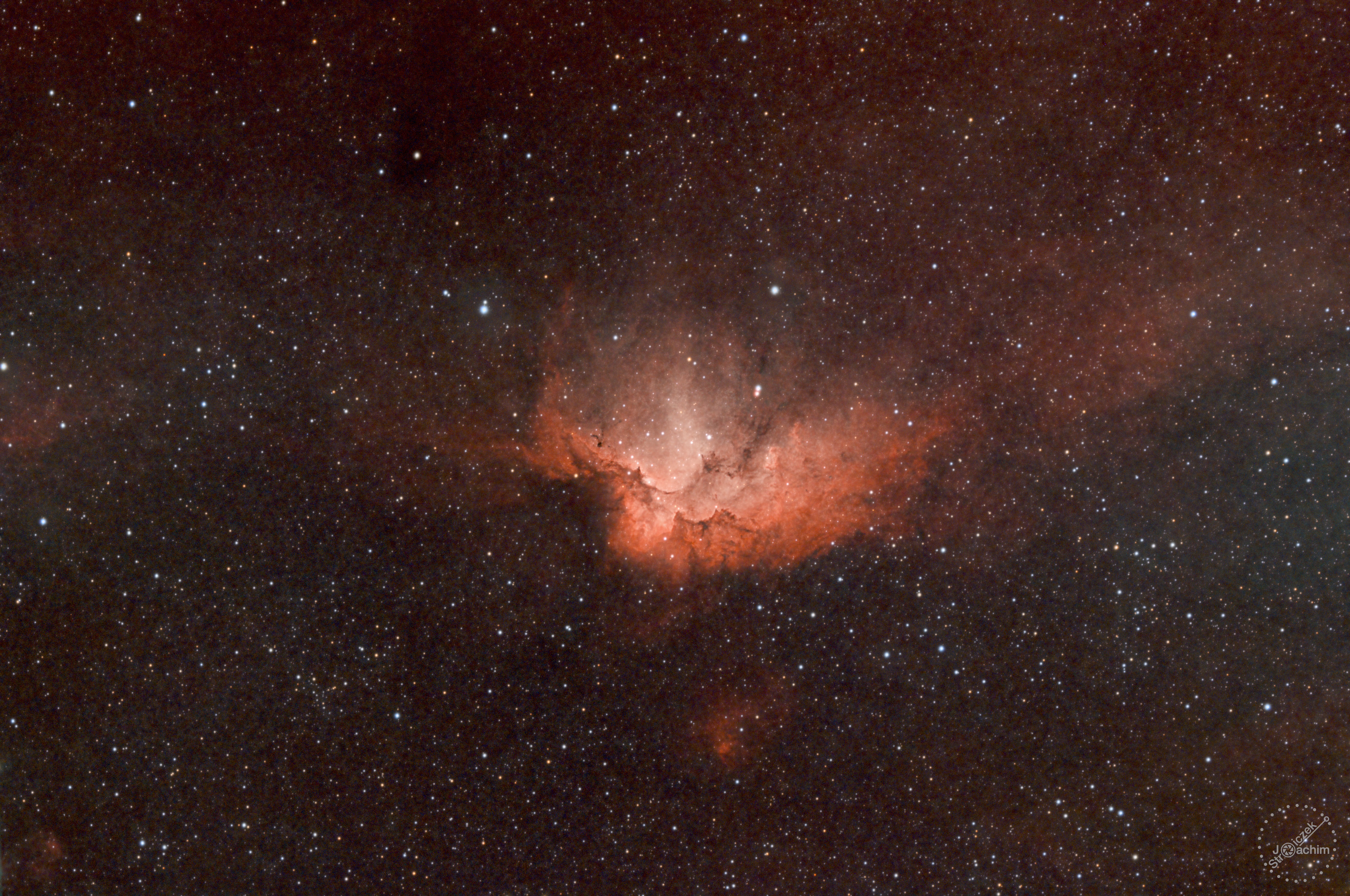 NGC7380 Zaubernebel | 9.8.22+8.24 | ASI183 | Sharpstar 76 | 6x180 RGB 47x300 DN-Band 163x300 Ha 52x300 OIII (22,1 Std.)